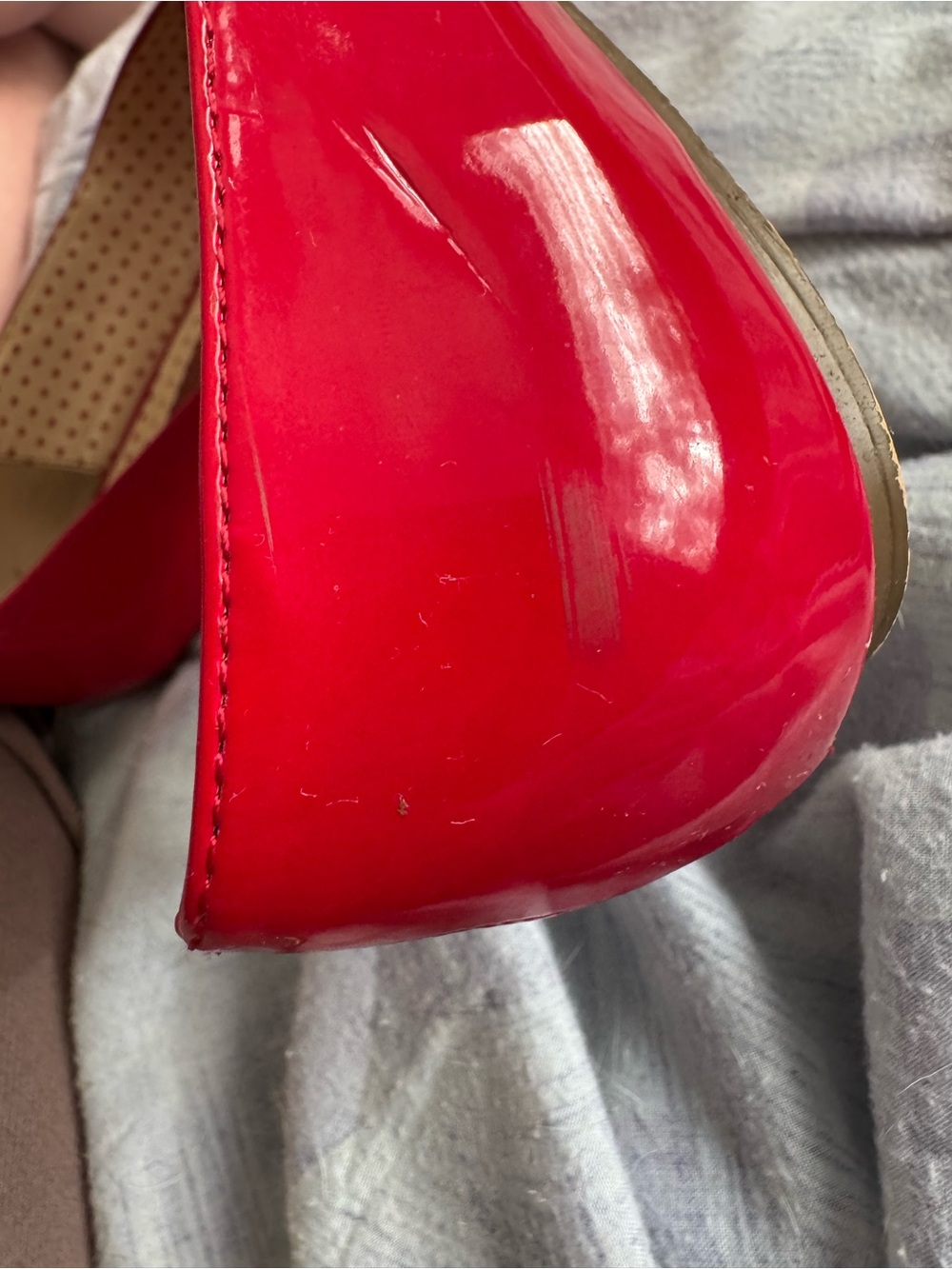 Red Patent Pointed-Toe Bow Flats - Women - Picture 5 of 5